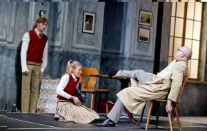 Janna Horstmann spielt im Theatermacher von Thomas Bernhard.
